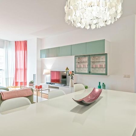 Calido Apartamento Con Piscina En Barcelona Ripollet Zewnętrze zdjęcie