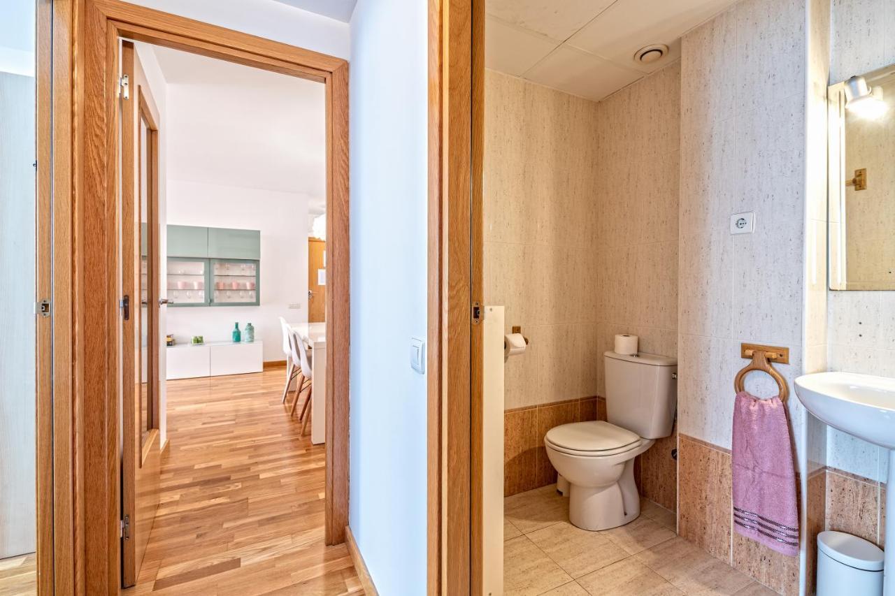 Calido Apartamento Con Piscina En Barcelona Ripollet Zewnętrze zdjęcie